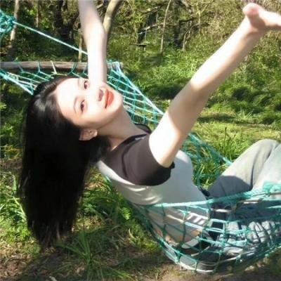 黄桷树下的孩子们