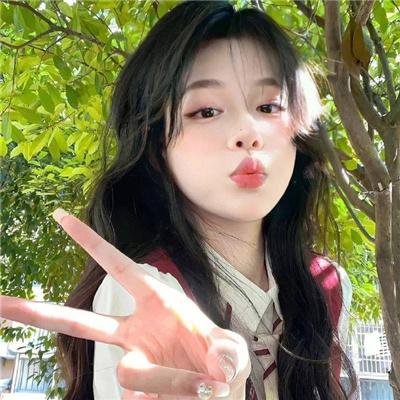 学生闹翻天